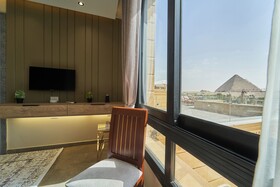 Pyramids Secret Hotel