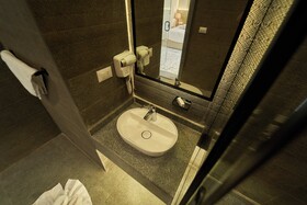 Pyramids Secret Hotel