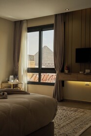 Pyramids Secret Hotel