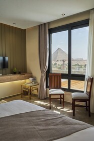 Pyramids Secret Hotel