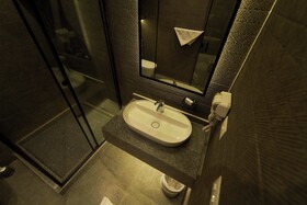 Pyramids Secret Hotel