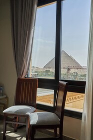Pyramids Secret Hotel