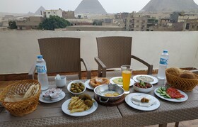 Pyramids Top Inn