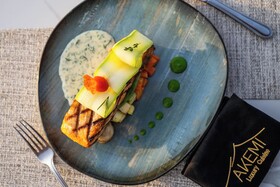 Royal Great Pyramid Inn