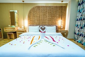 Royal Great Pyramid Inn