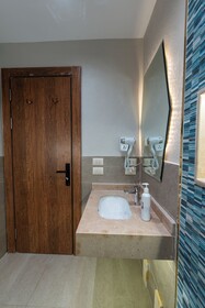 Royal Great Pyramid Inn