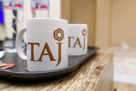 Taj Pyramids View Inn