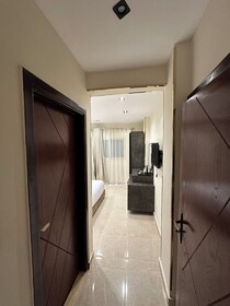 Taj Pyramids View Inn