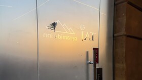 Taj Pyramids View Inn