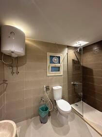 Taj Pyramids View Inn