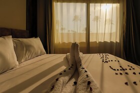 Taj Pyramids View Inn