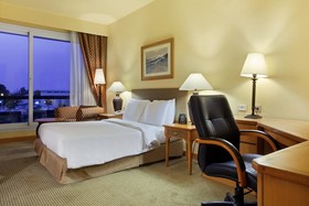 Hilton Alexandria Green Plaza