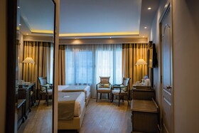 Sunrise Alex Avenue Hotel