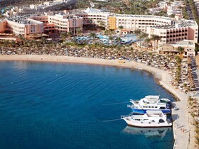 Beach Albatros Resort