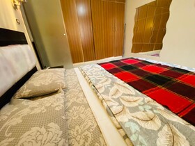 Desert Pearl Apartments