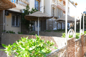 Green Garden Apartment