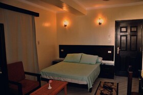 Oasis Hotel Apartments