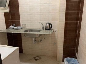 Oasis Hotel Apartments
