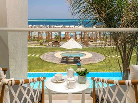 Rixos Premium Magawish Suites & Villas