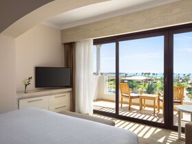 Mövenpick Waterpark Resort & Spa Soma Bay