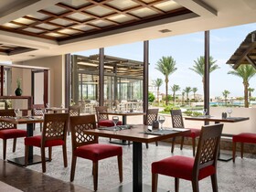 Mövenpick Waterpark Resort & Spa Soma Bay