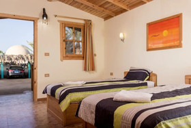 Shams Hotel & Dive Centre