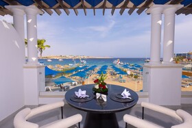 Naama Bay Suites & SPA