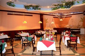 Rehana Royal Beach Resort Aqua Park & Spa