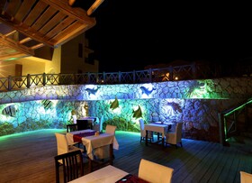 Rehana Royal Beach Resort Aqua Park & Spa