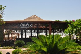 SUNRISE Remal Beach Resort