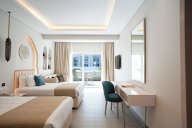 SUNRISE Remal Beach Resort