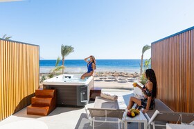 SUNRISE Remal Beach Resort