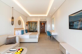 SUNRISE Remal Beach Resort