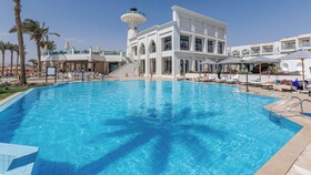 SUNRISE Remal Beach Resort