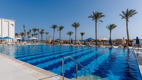 SUNRISE Remal Beach Resort