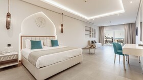 SUNRISE Remal Beach Resort