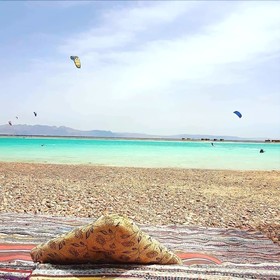 Half Moon - Sunny Dahab