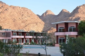 Morgenland Village