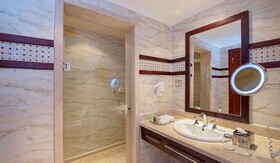 SUNRISE Arabian Beach Resort - Grand Select