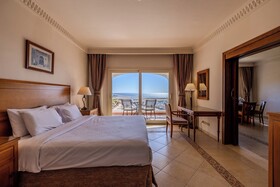 Continental Plaza Beach Resort