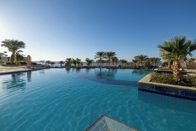 Continental Plaza Beach Resort