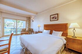 Continental Plaza Beach Resort