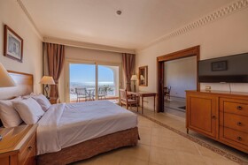 Continental Plaza Beach Resort