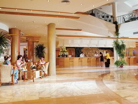 Coral Beach Resort Tiran
