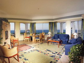 Coral Beach Resort Tiran