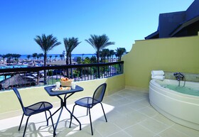 Coral Sea Holiday Resort