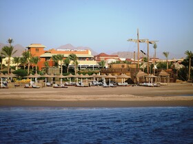 Coral Sea Holiday Resort