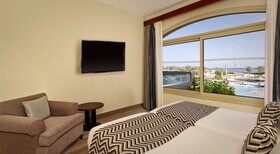 Coral Sea Holiday Resort