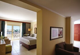 Coral Sea Holiday Resort