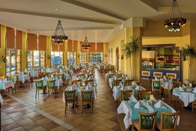 Dreams Vacation Resort